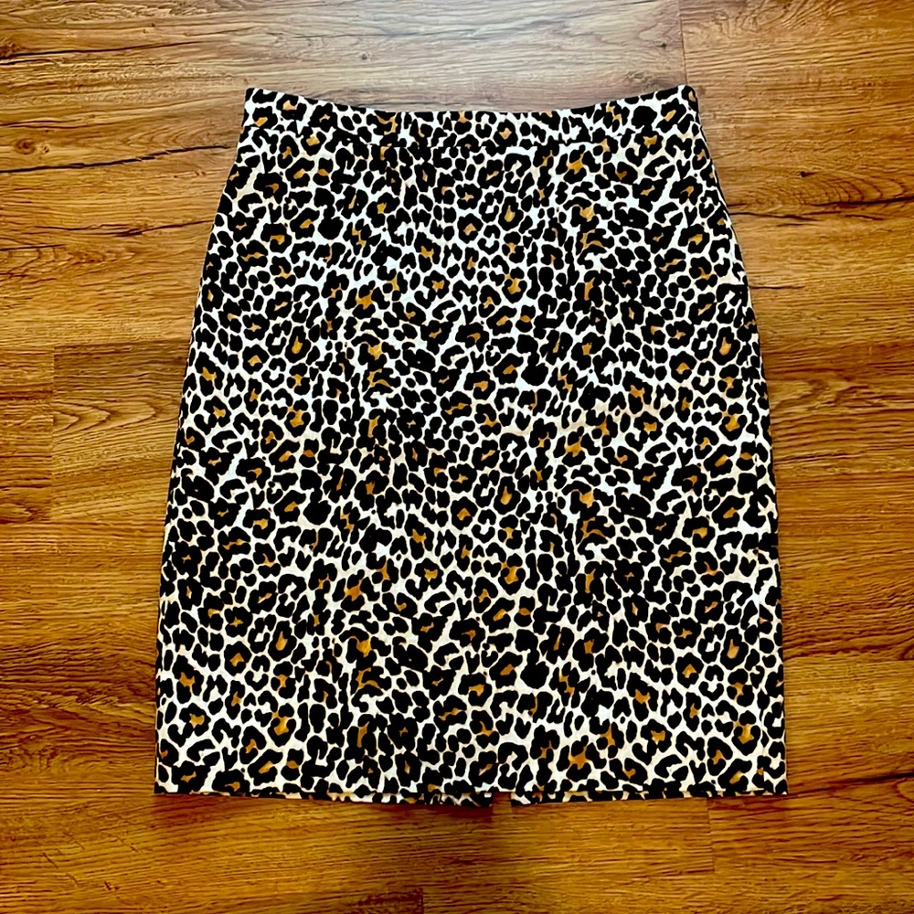 NWOT J. Crew Pencil Skirt Leopard Print Size 2